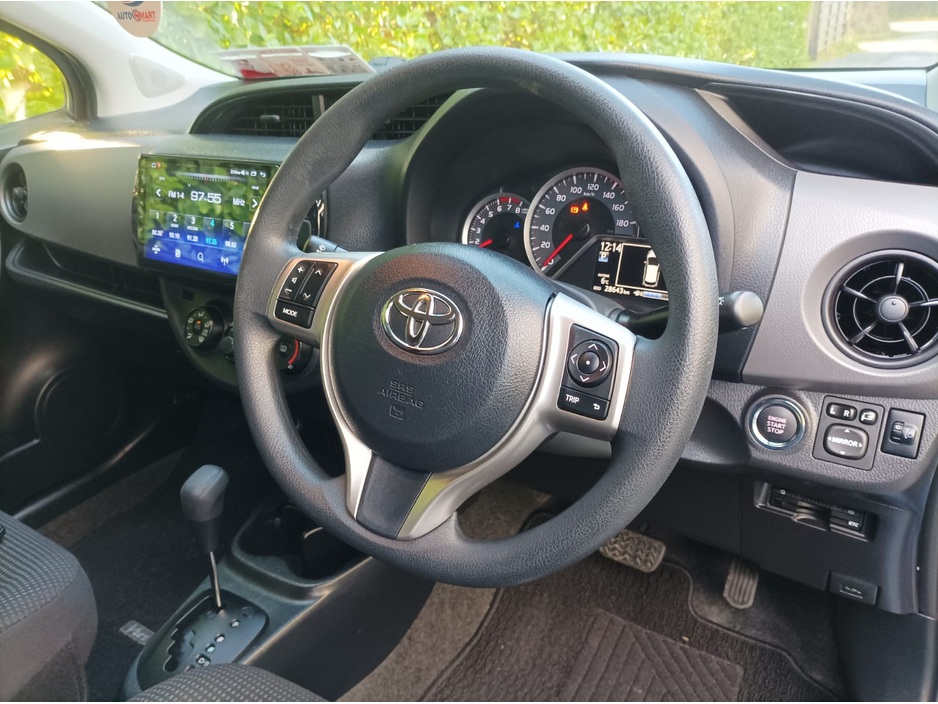 2016 Toyota Yaris 1.3 PETROL 4 CYLINDER AUTOMATIC ONLY 28,643 kms FACTORY IMMOBILISER PROXIMITY KEY MULTI FUNCTION STEERING WHEEL REVERSE CAMERA TOUCH SCREEN RADIO ANDROID AUTO APPLE CAR PLAY 2 YEARS NCT 1 YEAR ROADTAX €13,495