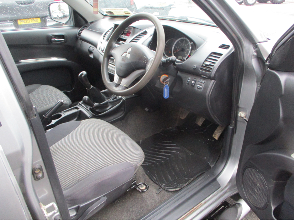 2014 Mitsubishi L200 2.5 DID TROJAN 4WD 175BHP 4WORK €9,752