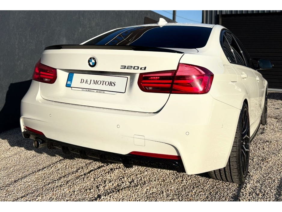 2015 BMW 3 Series 320D M Sport Automatic €18,950