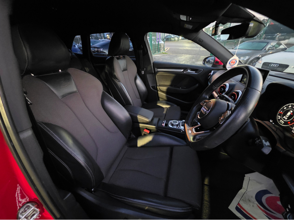2019 Audi A3 1.4 S-LINE EDITION VIRTUAL COCKPIT - NAVIGATION -CARPLAY ANDROID AUTO HALF LEATHER PACK - REVERSING CAMERA / PARKING SENSORS - DRIVE MODE €23,500