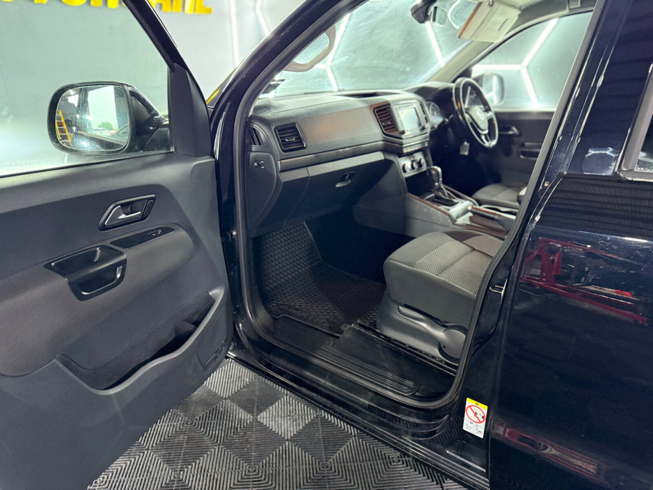 2017 Volkswagen Amarok  €20,959