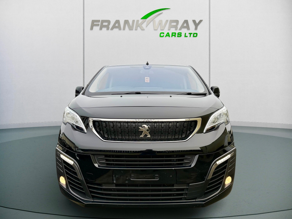 2019 Peugeot Traveller ACTIVE BLUE 1.5 HDI S/S**8 SEATER**NO VAT**ONE UK OWNER**FSH**MINT** €29,450