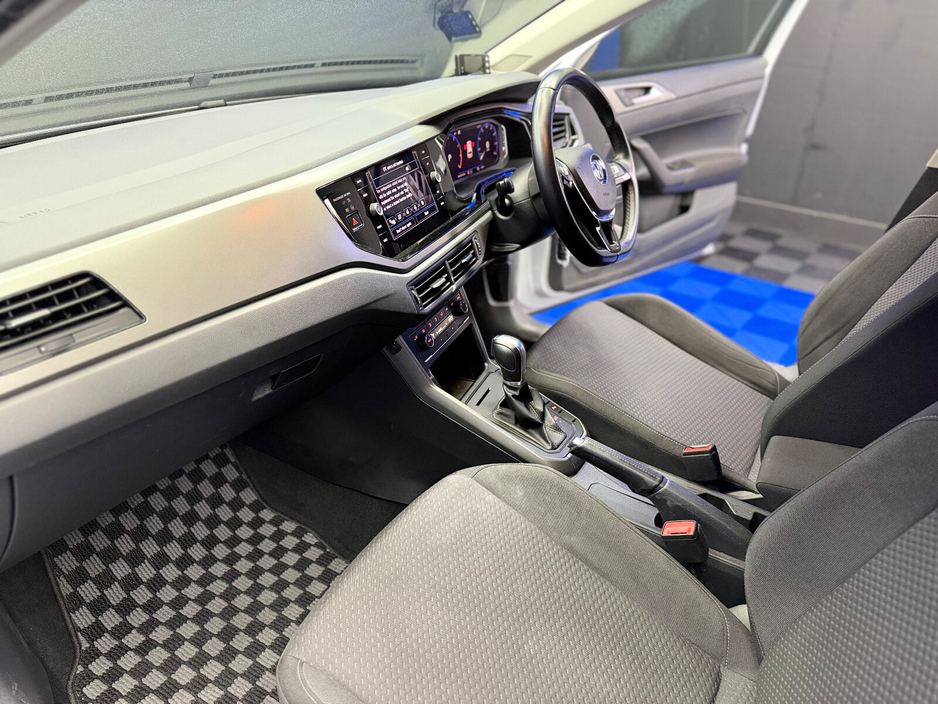 2018 Volkswagen Polo 1.0 TSI 65HP Trendline €15,900