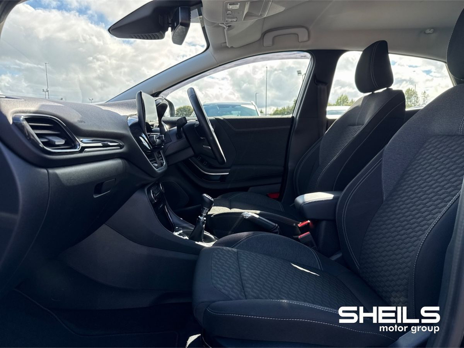 2023 Ford Puma *TINY KMS*FREE 1 YEAR ROAD TAX* 1 lady owner - full serv. history €24,945