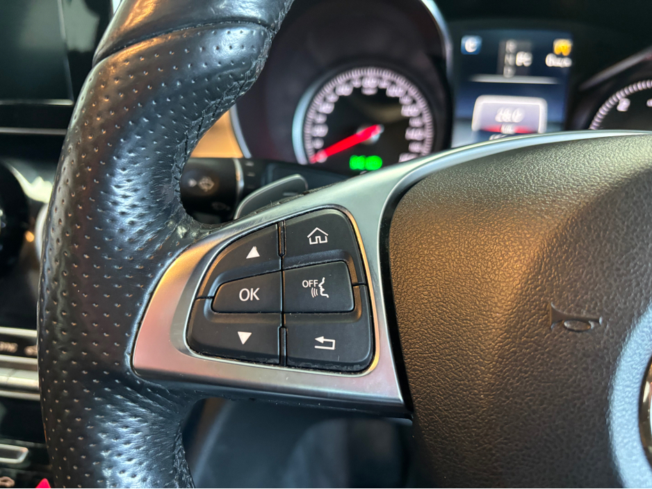 2016 Mercedes-Benz C Class MERCEDES BENZ C CLASS AMG LINE PREMIUM 4DR AUTO*PANORAMIC SUNROOF*HEATED BLACK LEATHER ELECTRIC MEMORY ADJUSTABLE SEATS*REVERSE CAMERA*ELECTRIC TAILGATE*KEYLESS ENTRY & START*FINANCE AVAILABLE* €18,950