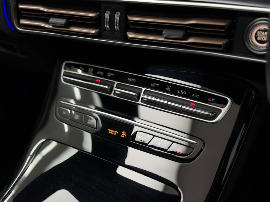 2023 Mercedes-Benz EQC 400 AMG LINE PREMIUM 4MATIC €39,990