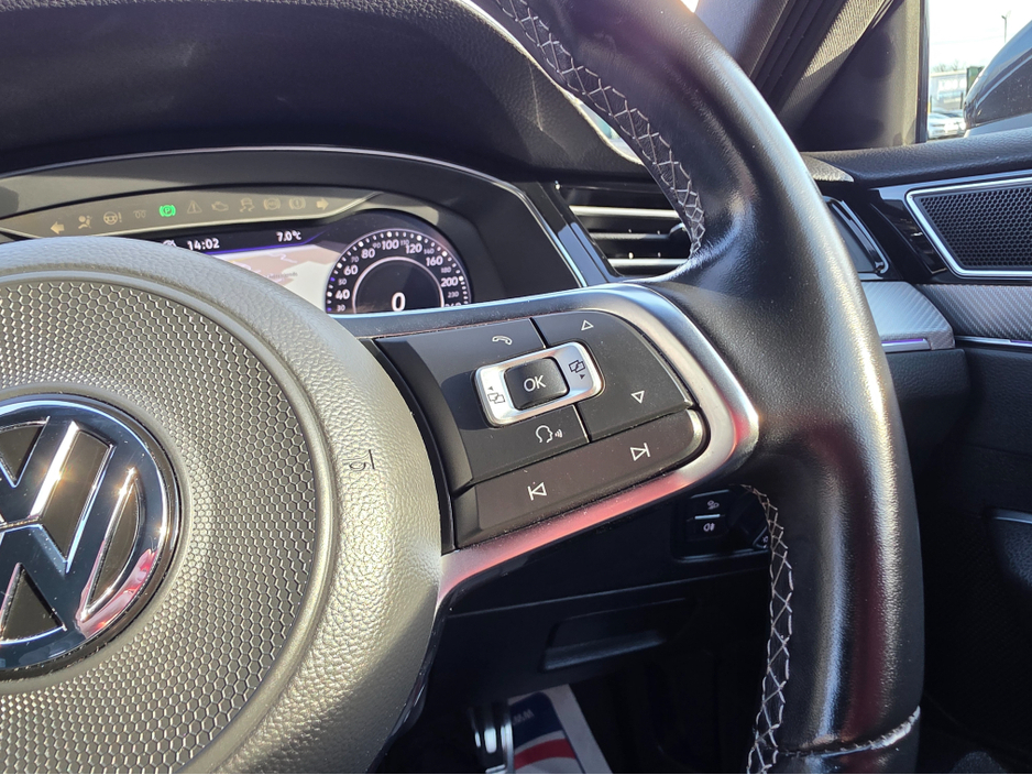 2018 Volkswagen Arteon 2.0 TSI R LINE EDITION 280BHP VIRTUAL DASH FULL LEATHER HEATED ELECTRIC SEATS SAT NAV CARPLAY ANDROID AUTO BLIND SPORT PARKING SENSORS SELF PARKING ASSIST 360 CAMERA €28,500