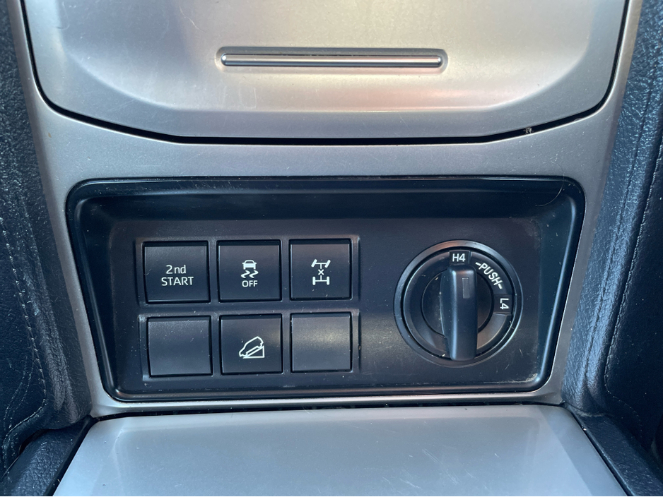 2022 Toyota Landcruiser LAND CRU CRUISER LWB C COMMERCIAL AUTO 4DR €39,881