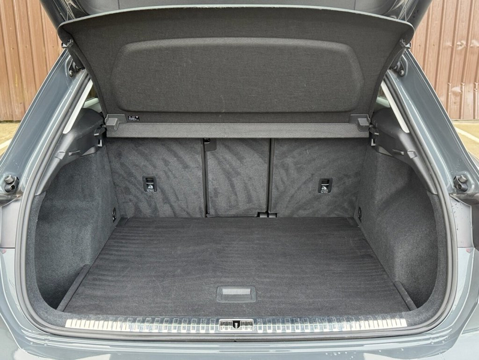 2020 Audi Q3 2.0 TDI 35 Sport SUV 5dr Diesel S Tronic Euro 6 (s/s) (150 ps) 20'' ALLOYS INCLUDED + VIRTUAL COCKPIT + APP CARPLAY €32,900