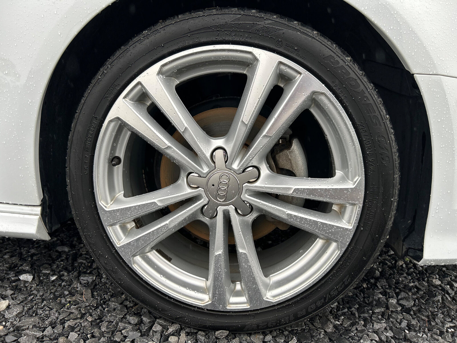 2017 Audi A3 1.4TFSI 150 ultra S Line €19,950