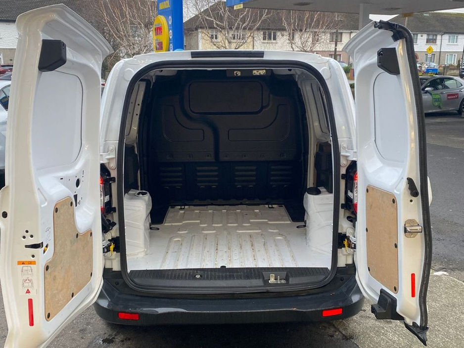 2022 Ford Transit Courier Trend 1.5TD 100PS M6 3DR €12,000