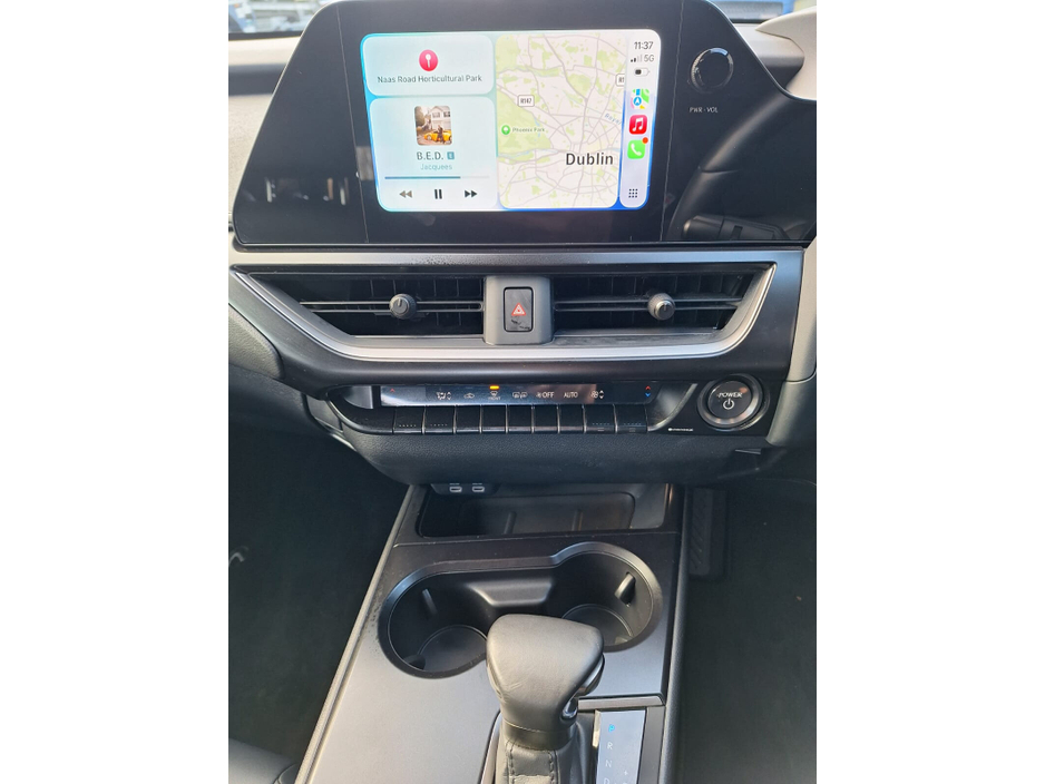 2023 Lexus UX 300 e UX 250h Dynamic €29,000