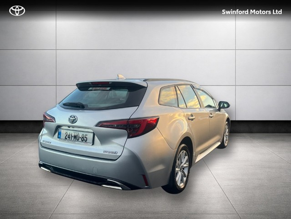 2024 Toyota Corolla COROLLA HYBRID LUNA T/S €29,900