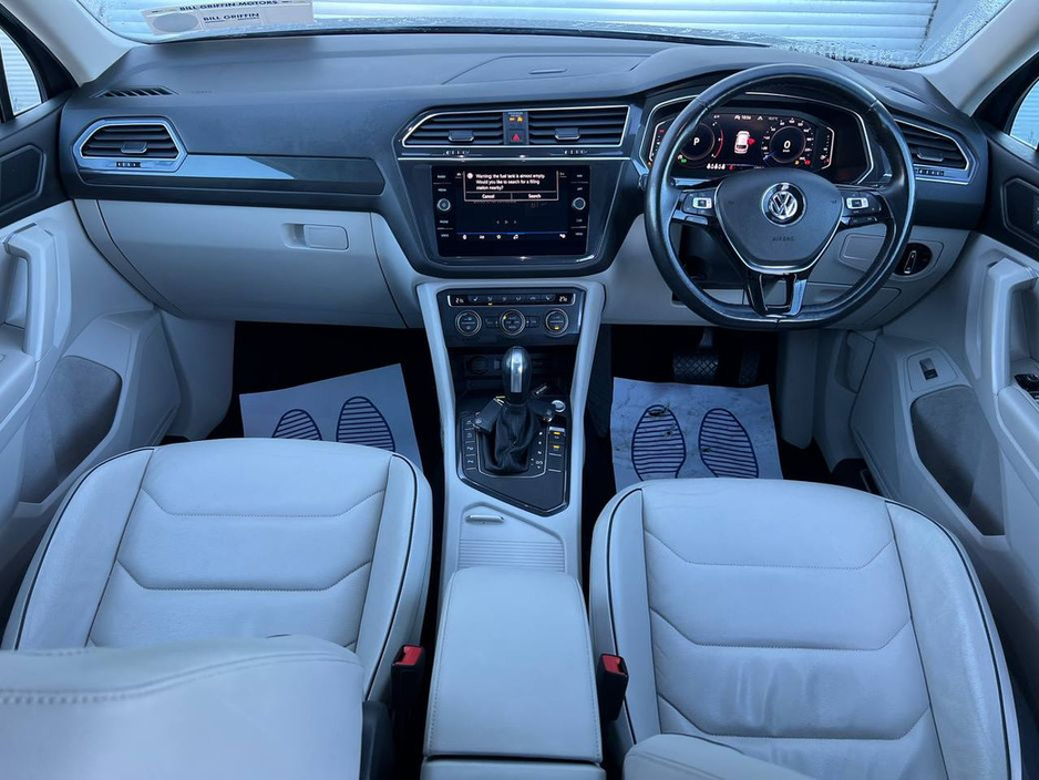 2021 Volkswagen Tiguan ALLSPACE R-LINE 2.0 TDI 7-SEATER // PANORAMIC SUNROOF // DIGITAL CLUSTER // LEATHER INTERIOR €32,950