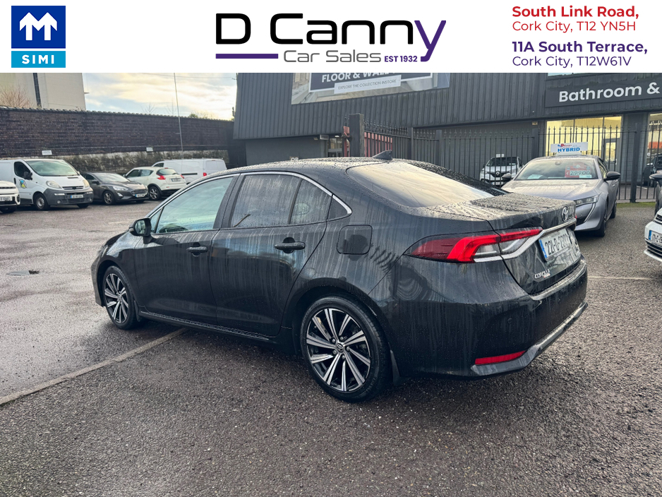 2022 Toyota Corolla HYBRID LUNA SPORT 4DR AUTO €25,900