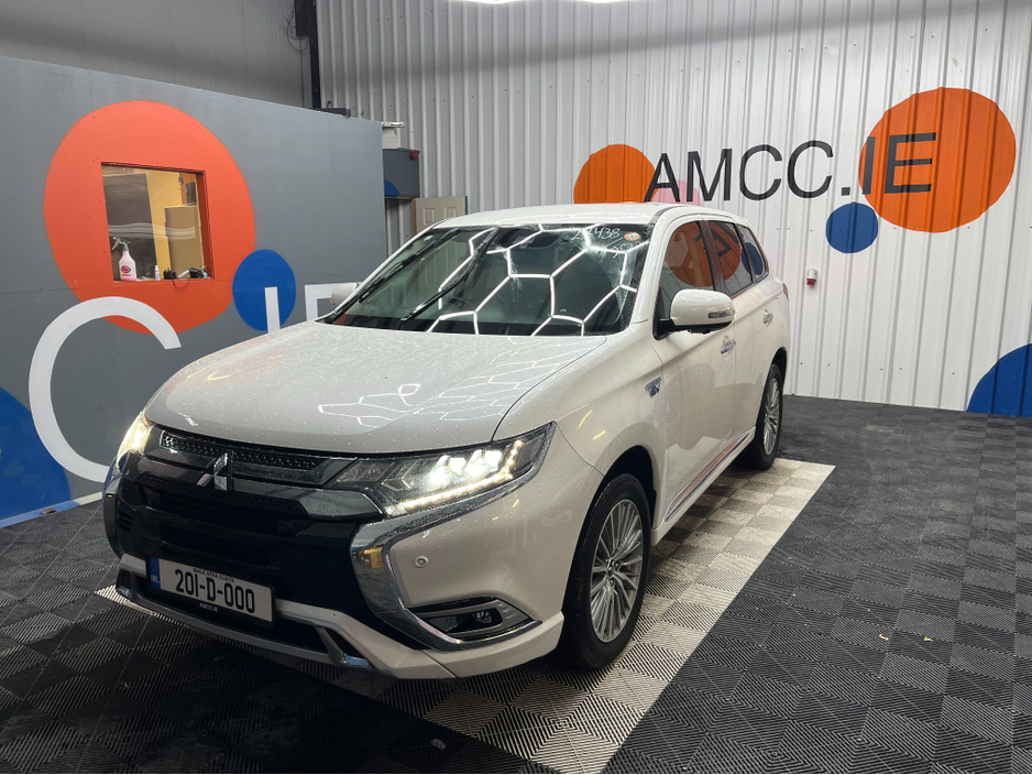 2020 Mitsubishi Outlander €23950 2020 MITSUBISHI OUTLANDER G 4WD 2.4 AUTOMATIC / CRUISE CONTROL / HEATED SEATS €23,950
