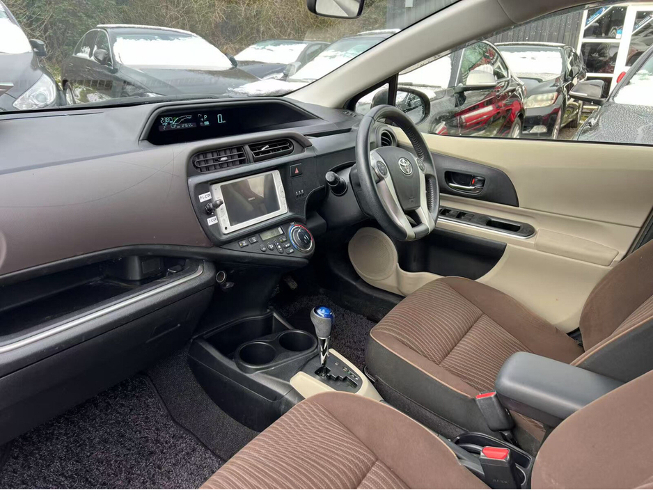 2014 Toyota Aqua Hybrid €8,795