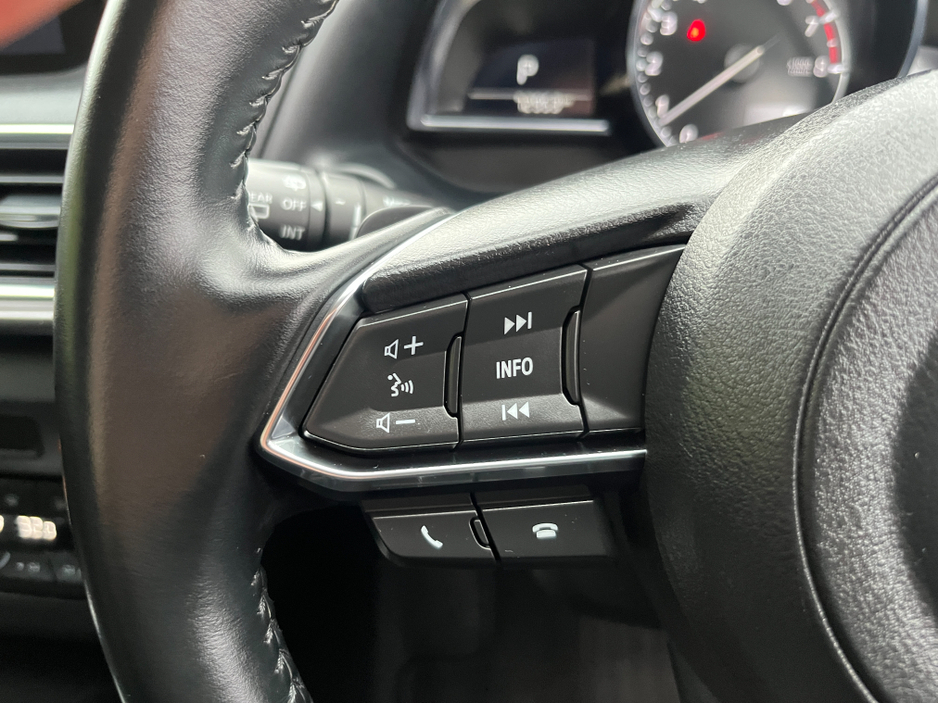 2019 Mazda Mazda3 AXELA AUTOMATIC 1.5 PETROL //HEAD UP DISPLAY//KEYLESS ENTRY//ADAPTIVE CRUISE CONTROL//REVERSE CAMERA// €16,950