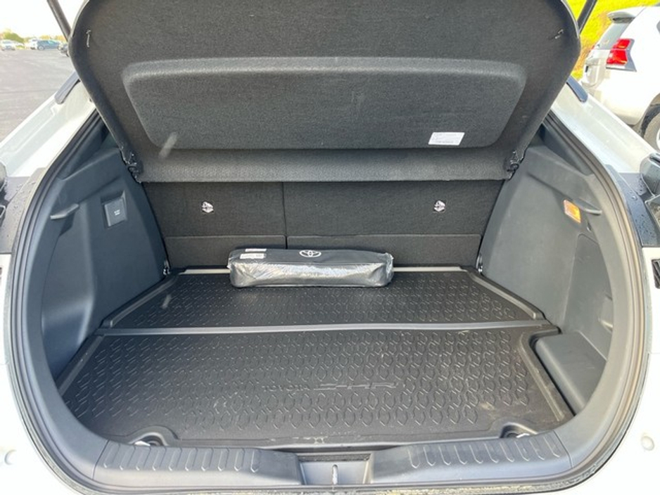 2025 Toyota C-HR C-HR PHEV SPORT €38,800