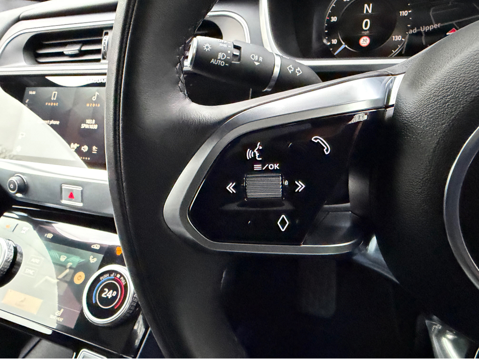 2024 Jaguar I-Pace R-DYNAMIC EV400 BLACK EDITION//IMMACULATE THROUGHOUT//PANORAMIC ROOF//SIMI AND AA DEALER €41,950