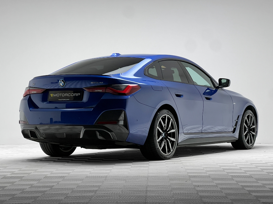 2022 BMW i4 40 M SPORT PRO EDRIVE *SUNROOF* €35,990