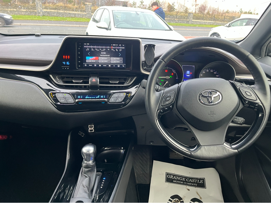 2017 Toyota C-HR 1.8 HYBRID AUTO LOW KM HIGH SPEC