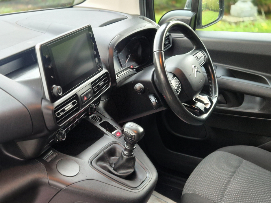 2022 Citroen Berlingo ENT BLUEHDI 100 MWB 6 650KG MY22 €16,250