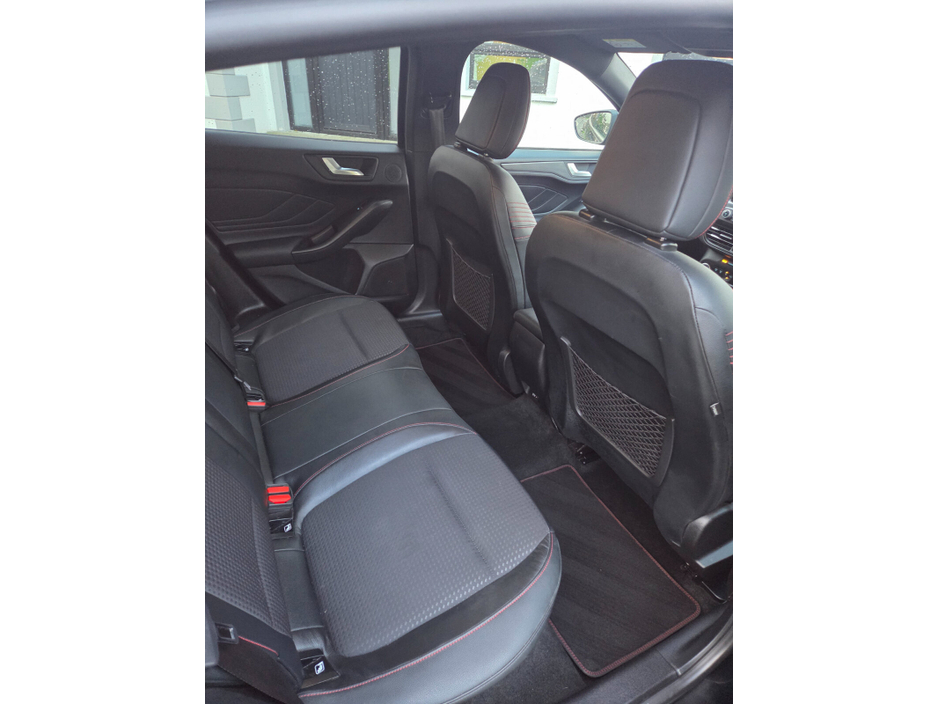 2019 Ford Focus 1.5 TDCi 120PS ST-Line Powershift €18,950