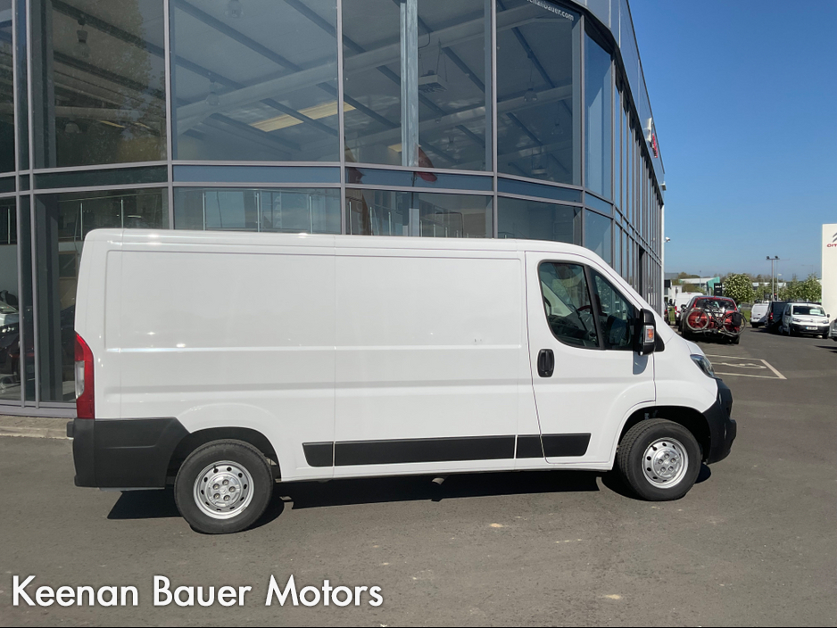 2022 Citroen Relay JUMPER 33 L2H1 BLUEHDI 140 SS E EUR6.3    €18300  PLUS VAT. €22,500