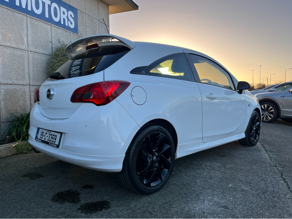 2019 Opel Corsa SRI OPC LINE 1.4 PETROL 3DR //APPLE CARPLAY//OPEL SERVICE HISTORY// €11,950