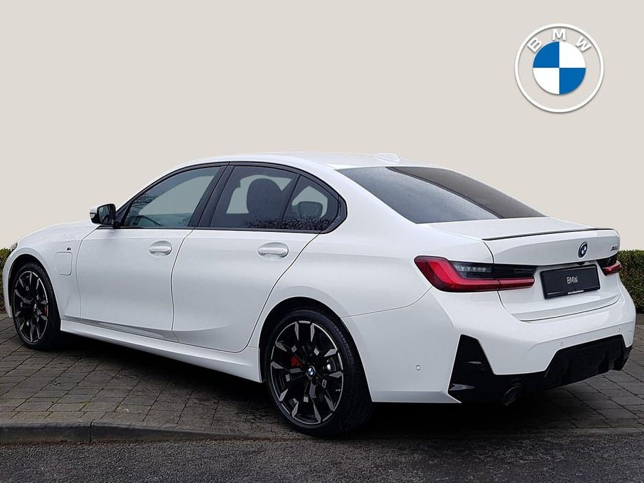 2026 BMW 3 Series 330e M Sport Saloon €66,221
