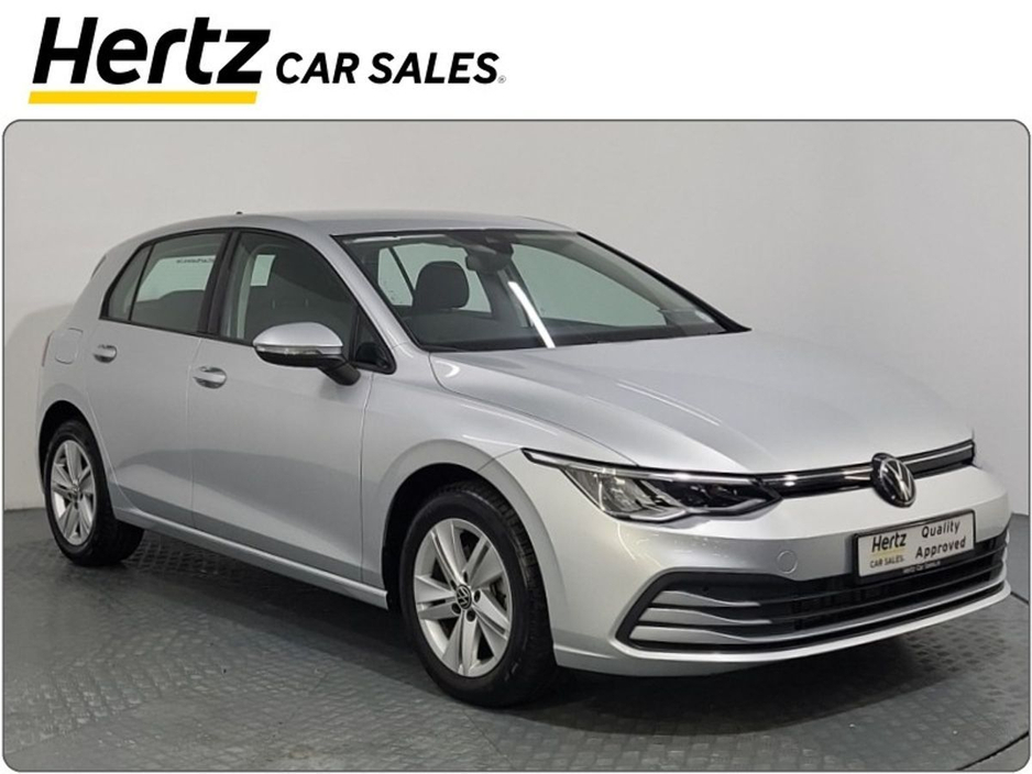 2023 Volkswagen Golf LIFE 2.0 TDI 115HP Diesel Manual €26,995