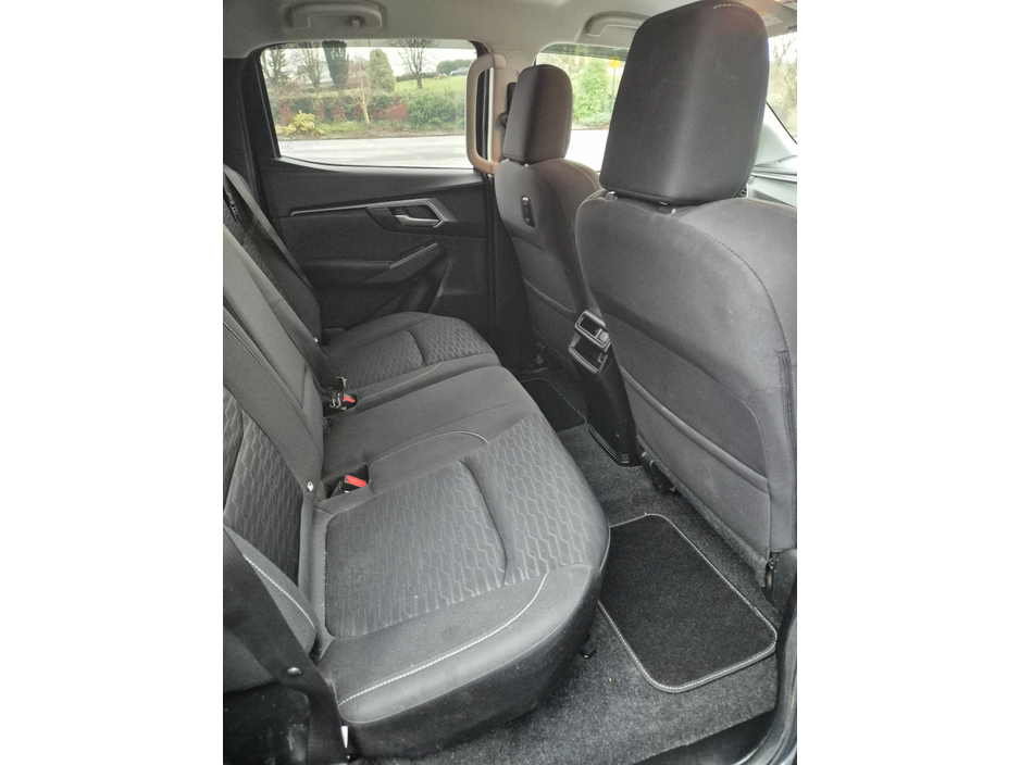 2023 Isuzu D-MAX DL20 DCB   NO  VAT €34,450