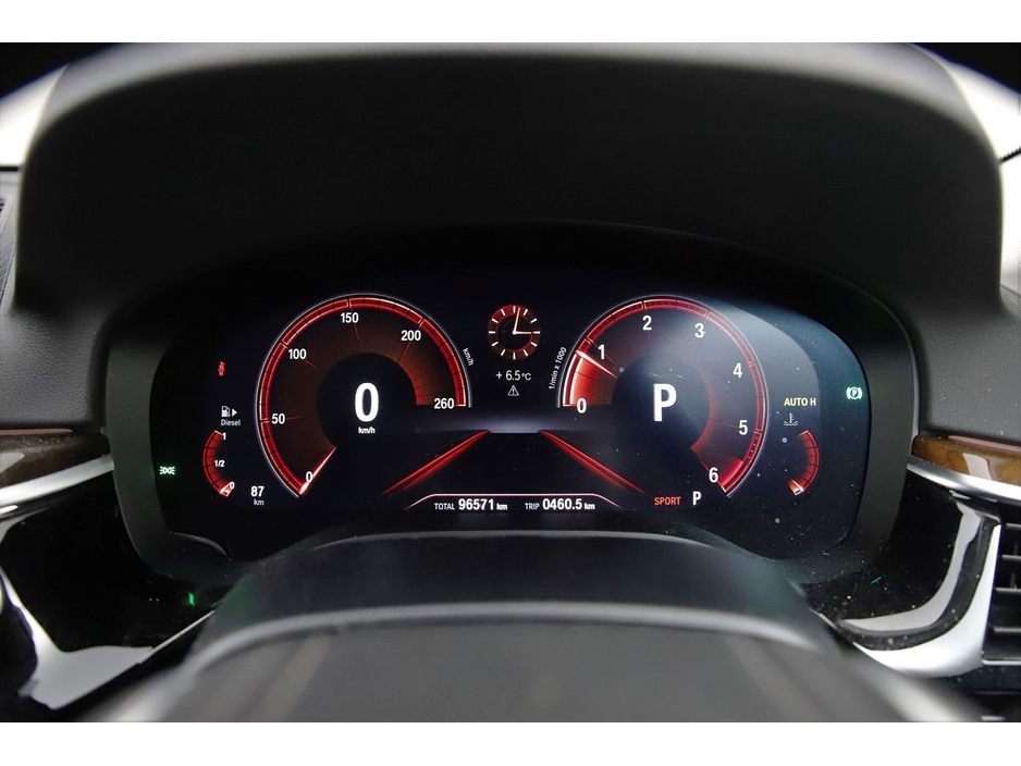 2020 BMW 5 Series 520D SE LOW MILEAGE €29,890