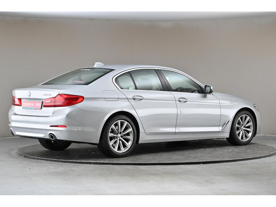2020 BMW 5 Series 520D SE LOW MILEAGE €29,890