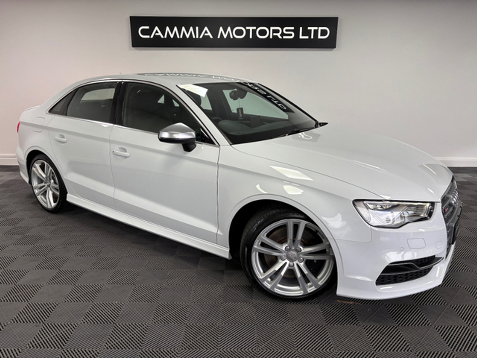2016 Audi S3 AUDI S3 QUATTRO 300BHP*HALF LEATHER ALCANTARA SEATS*REVERSE CAMERA*BLUETOOTH AUDIO*FINANCE AVAILABLE TRADE INS WELCOME* €22,500