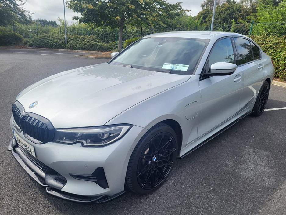 2021 BMW 3 Series  €31,999