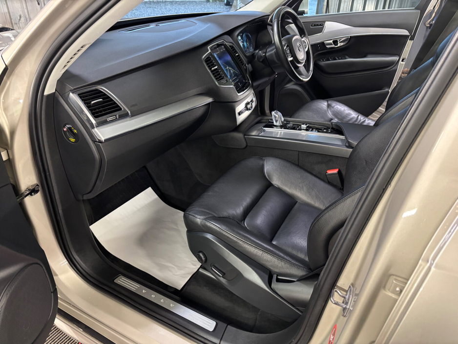 2016 Volvo XC90 2.0 T8 400PS HYBRID MOMENTUM GEARTRONIC €24,950