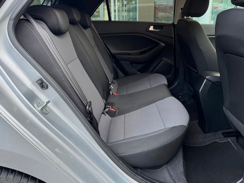 2020 Hyundai i20 1.0 T-GDI Deluxe Plus Auto €18,995