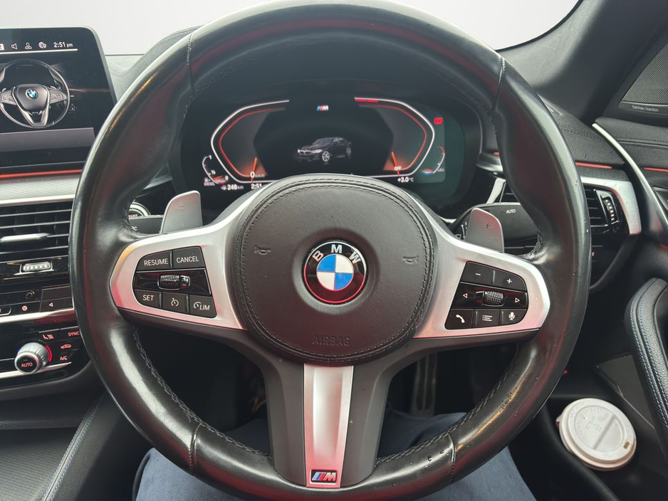 2022 BMW 5 Series 520D “Blackout spec. Big statement.”