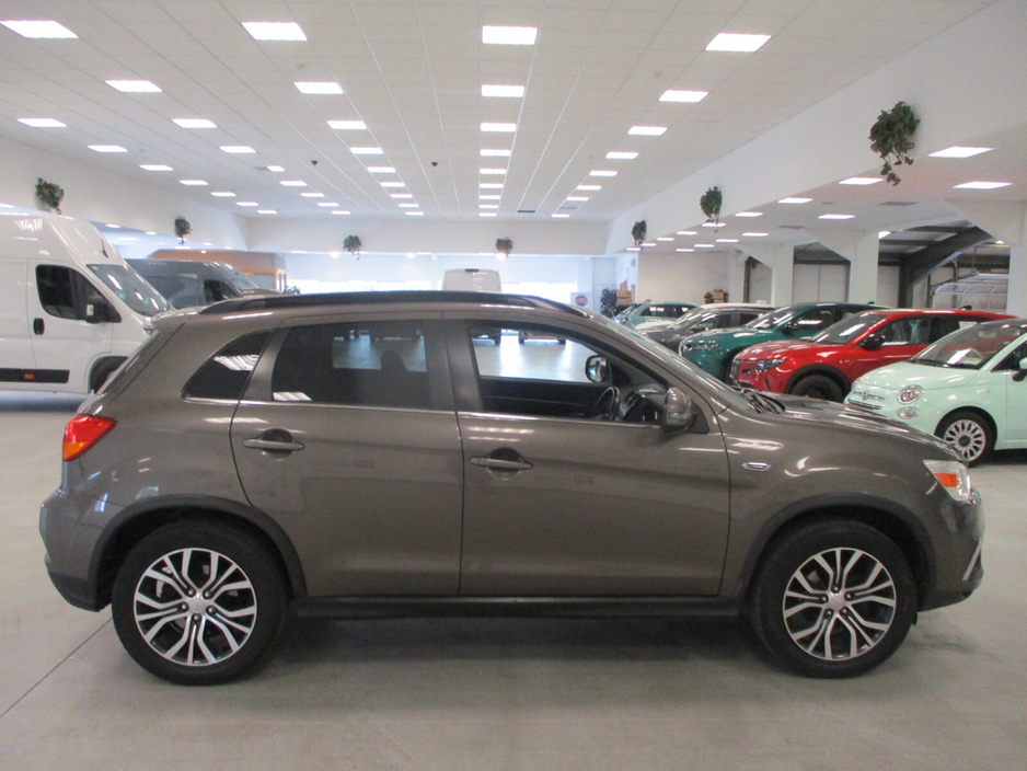 2019 Mitsubishi ASX 1.6 Petrol 2WD 5MT Intense €15,950