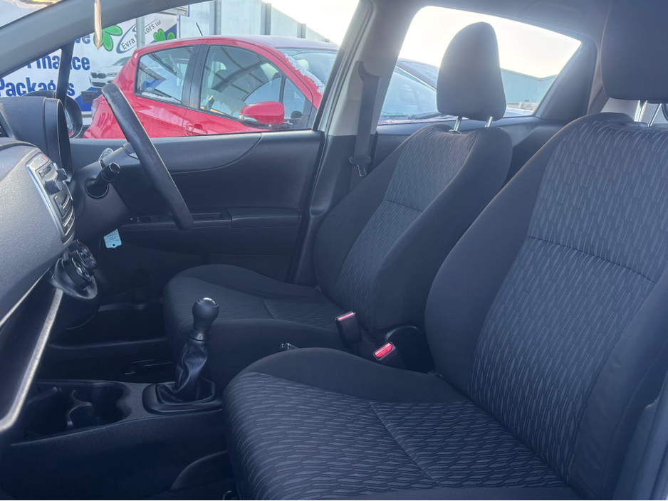2013 Toyota Yaris 1.0 TERRA 5DR €6,950