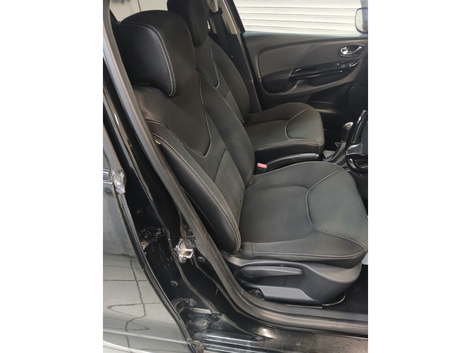 2014 Renault Clio 1.2 DYNAMIQUE NAV  75BHP  : ONLY 101500 KMS : NCT to 12/26  : tax to 09/26 €6,950