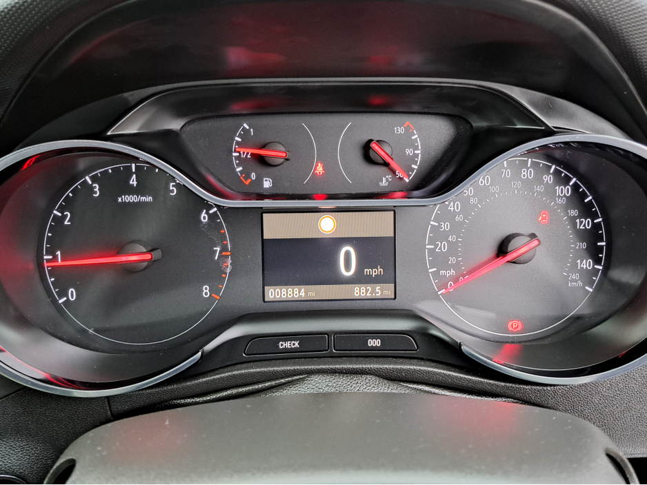 2022 Opel Crossland ULTIMATE 1.2TURBO 110BHP **LEATHER/SUEDE INTERIOR** €19,950