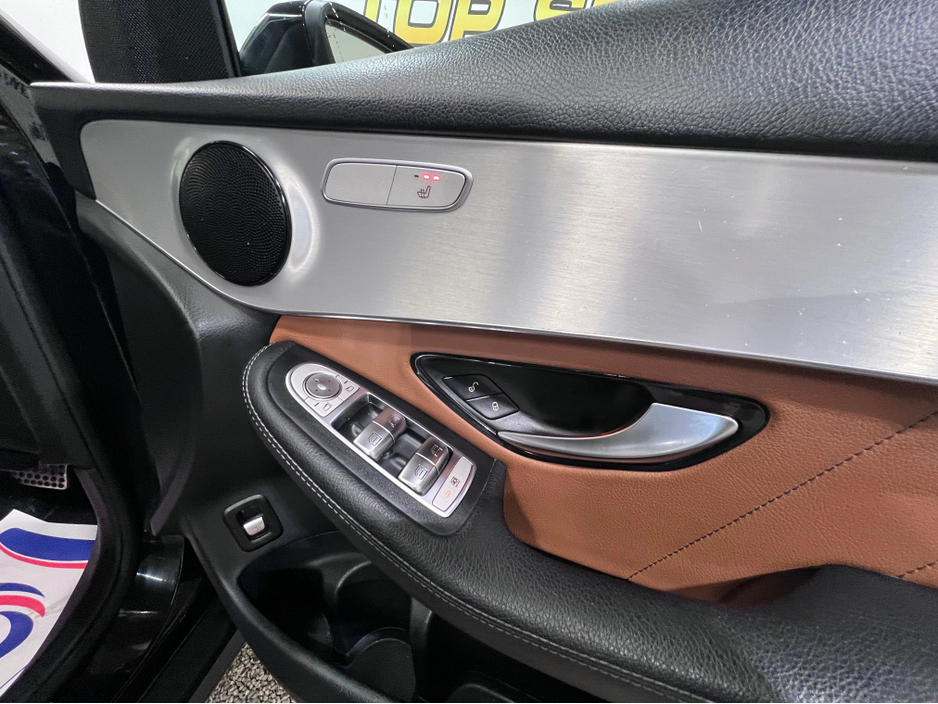 2020 Mercedes-Benz GL Class 200 D COUPE 5DR AUTO €38,900