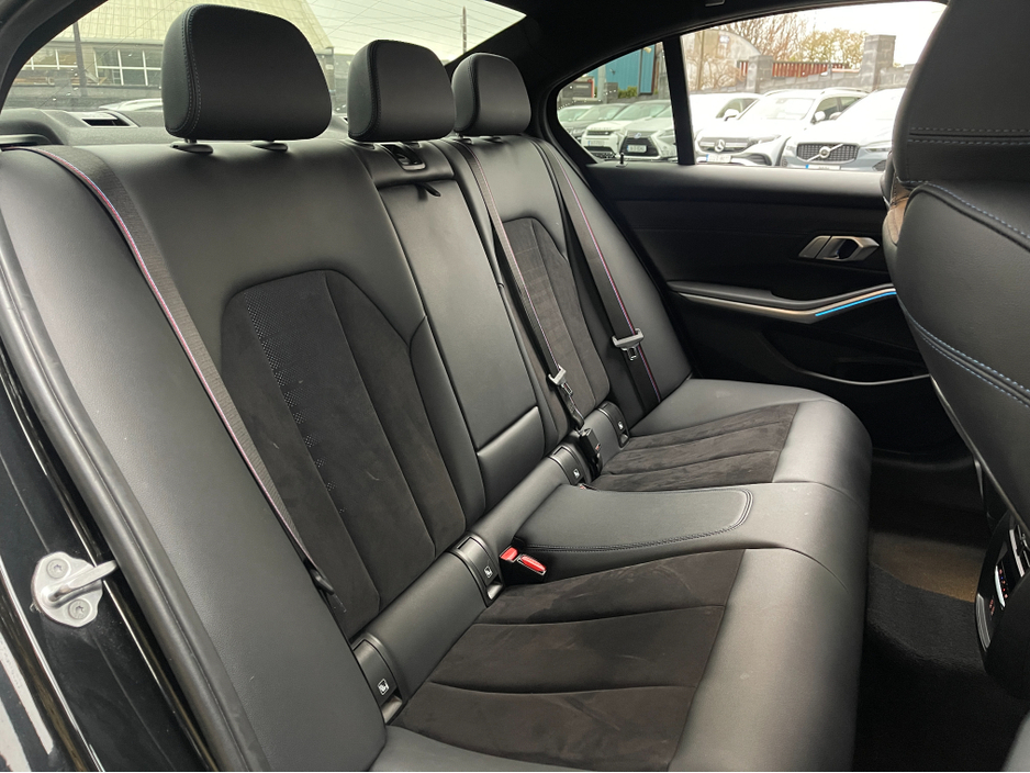 2023 BMW 3 Series M SPORT..AUTO..HYBRID..HEATED SEATS..APPLE CARPLAY €32,950