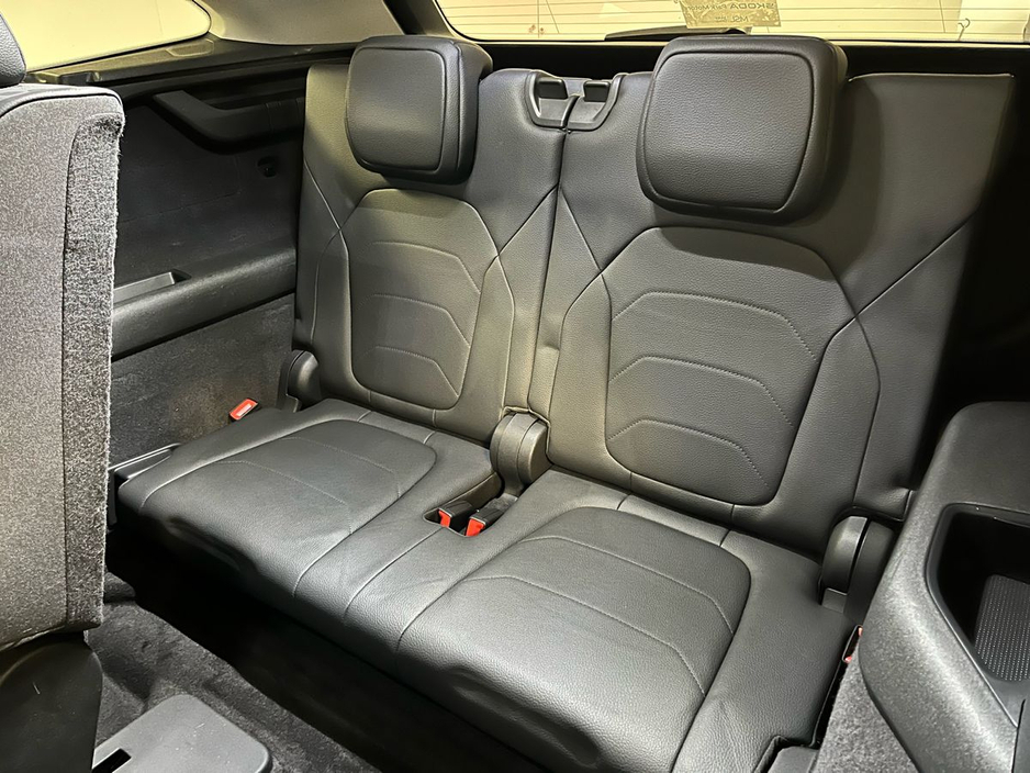 2025 Skoda Kodiaq Selection+ DSG 2.0TDI 150BHP - Reversing Camera - Climate Control - Cruise Control - Heated Seats - Keyless Start - Apple CarPlay/Android Auto €56,950