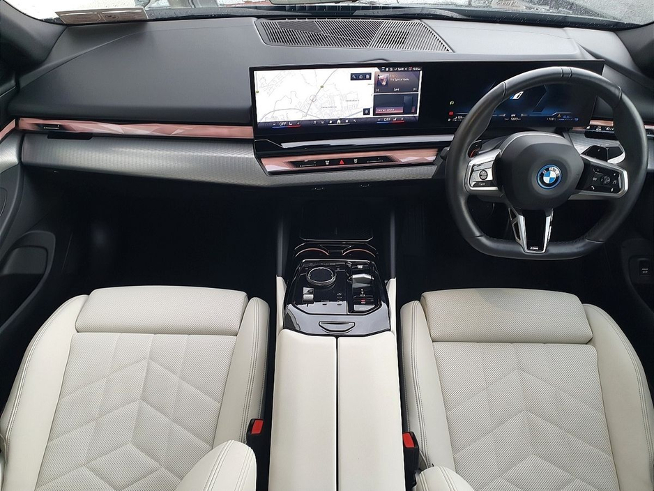 2024 BMW 5 Series 530e M Sport €67,995