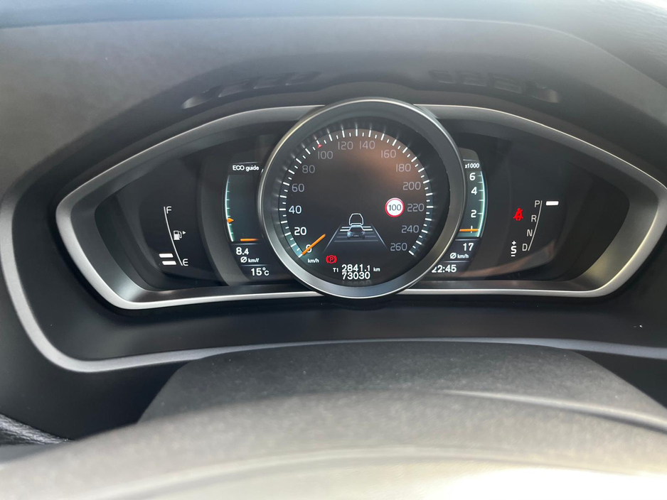 2015 Volvo V40 Volvo V40 T4 €11,900