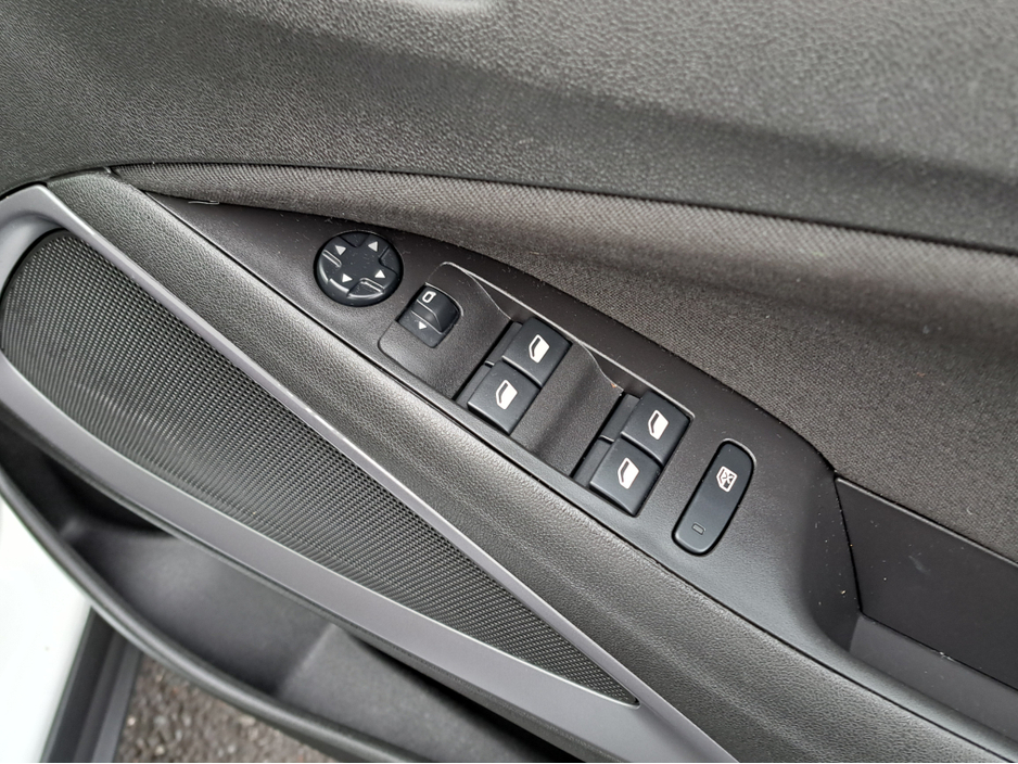 2024 Opel Crossland SC 1.2TURBO 110BHP **REVERSING CAMERA** €22,950